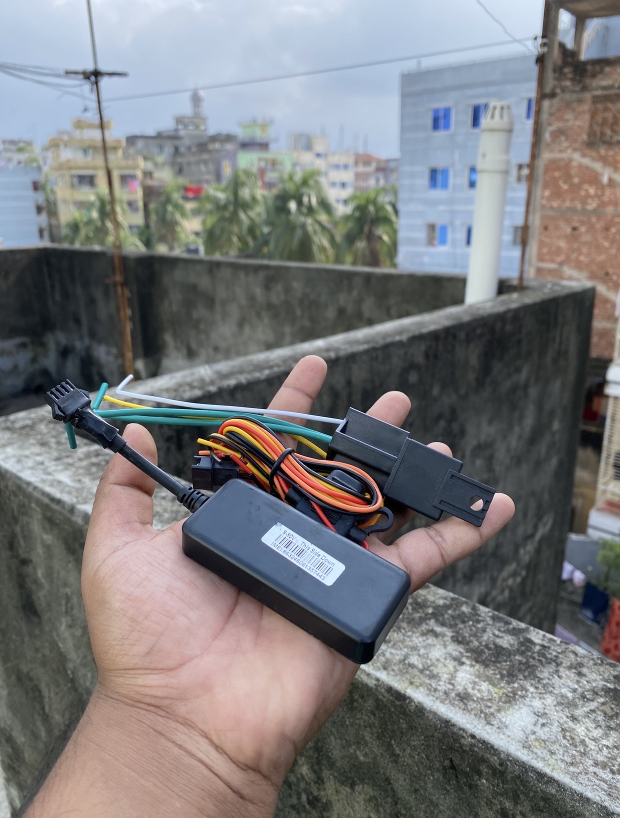 কোনো মাসিক বিল লাগবে না আপনার গাড়ির নিরাপত্তায় স্মার্ট GPS ট্র্যাকার!